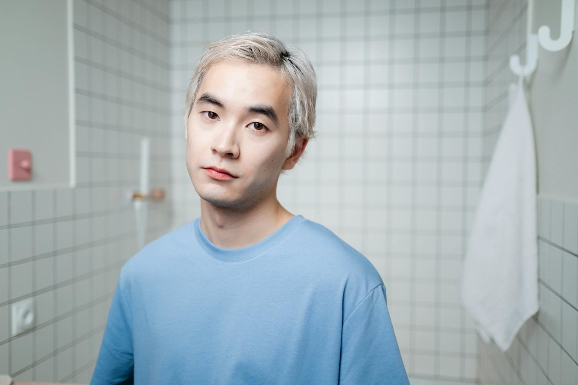 スキンケアで清潔感を手に入れマッチングアプリで成功する男性